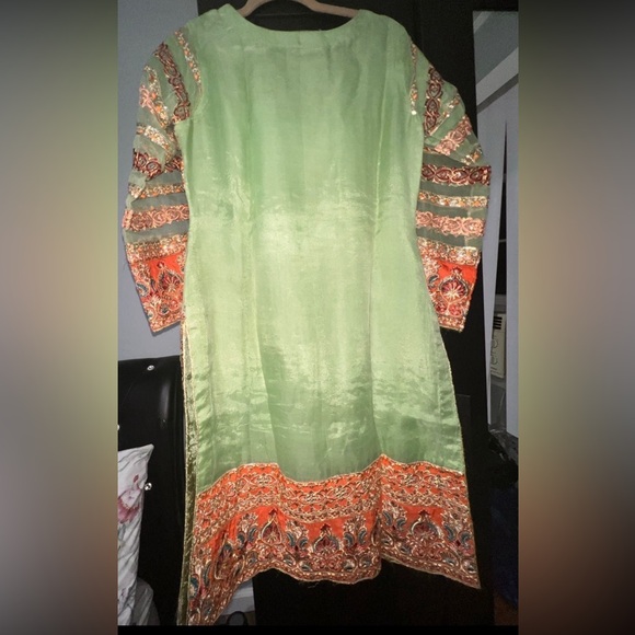 Pakistani dress by Maryum and maria - Picture 5 of 5
